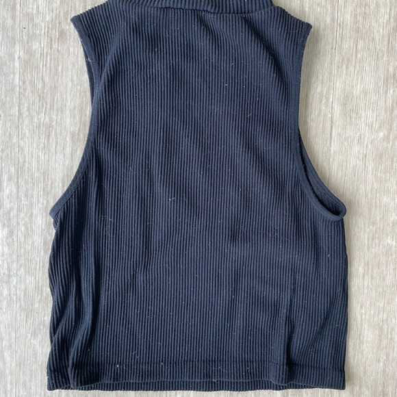 BLACK ZARA CROP TURTLENECK - Picture 2 of 2